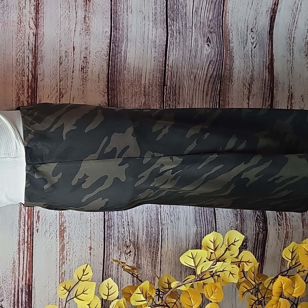 NEW SANCTUARY ARMY GREEN CAMO A-LINE MIDI SLIP-SKIRT - Picture 3 of 9